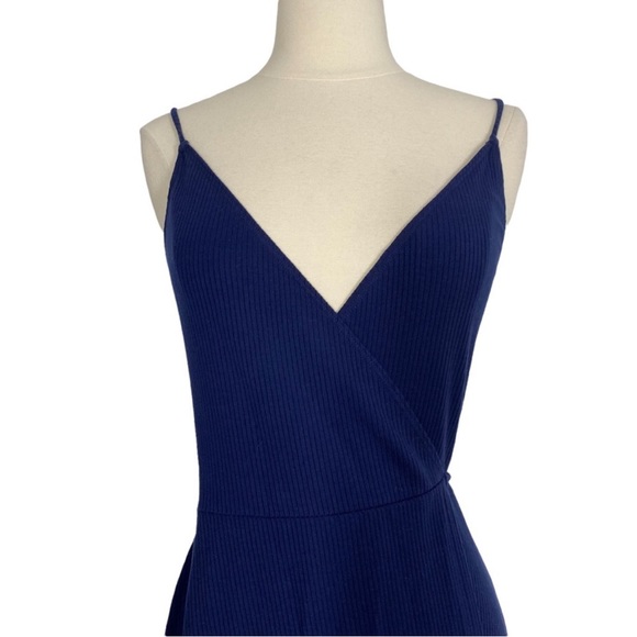 Reformation Vicky Ribbed Wrap Dress - Picture 4 of 6